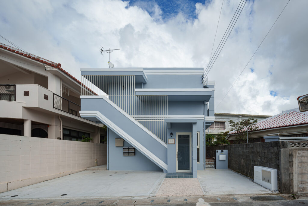 【沖縄の賃貸併用住宅】小さな土地でも建築可能！城下町にある共同住宅